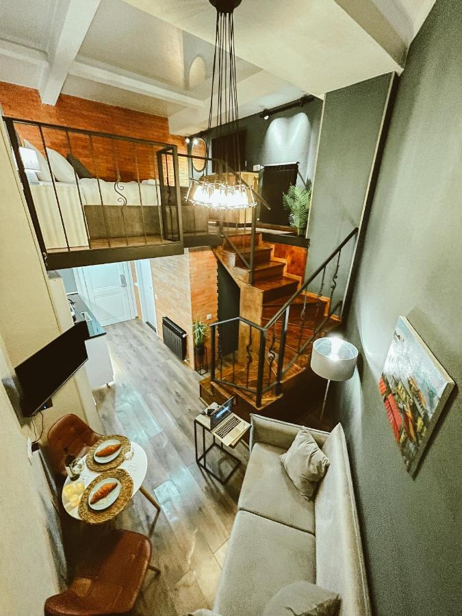 Luxury Duplex Suites - City Center 트빌리시 외부 사진