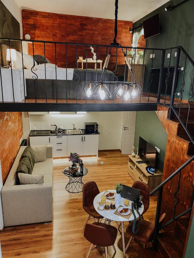 Luxury Duplex Suites - City Center 트빌리시 외부 사진